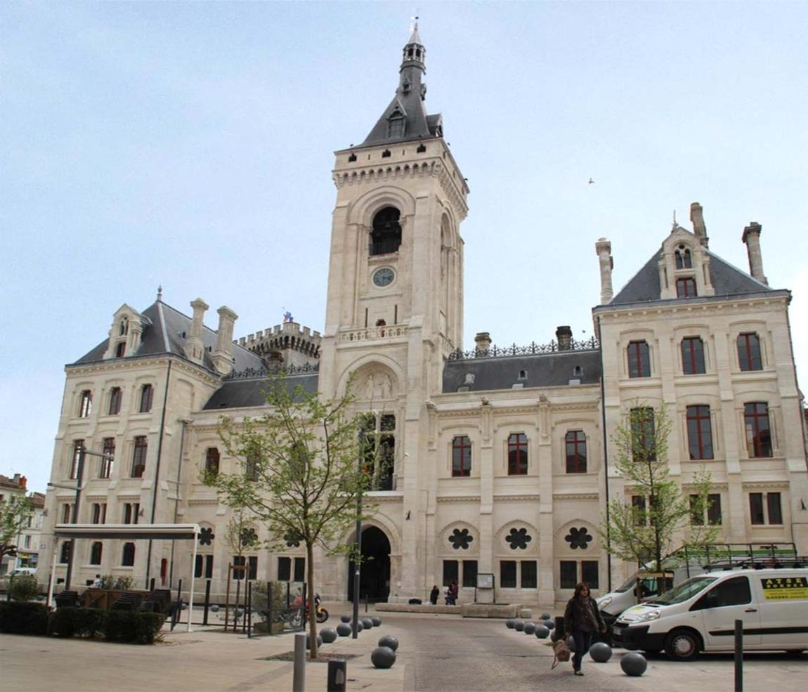 La Suite Angoulême Exteriör bild